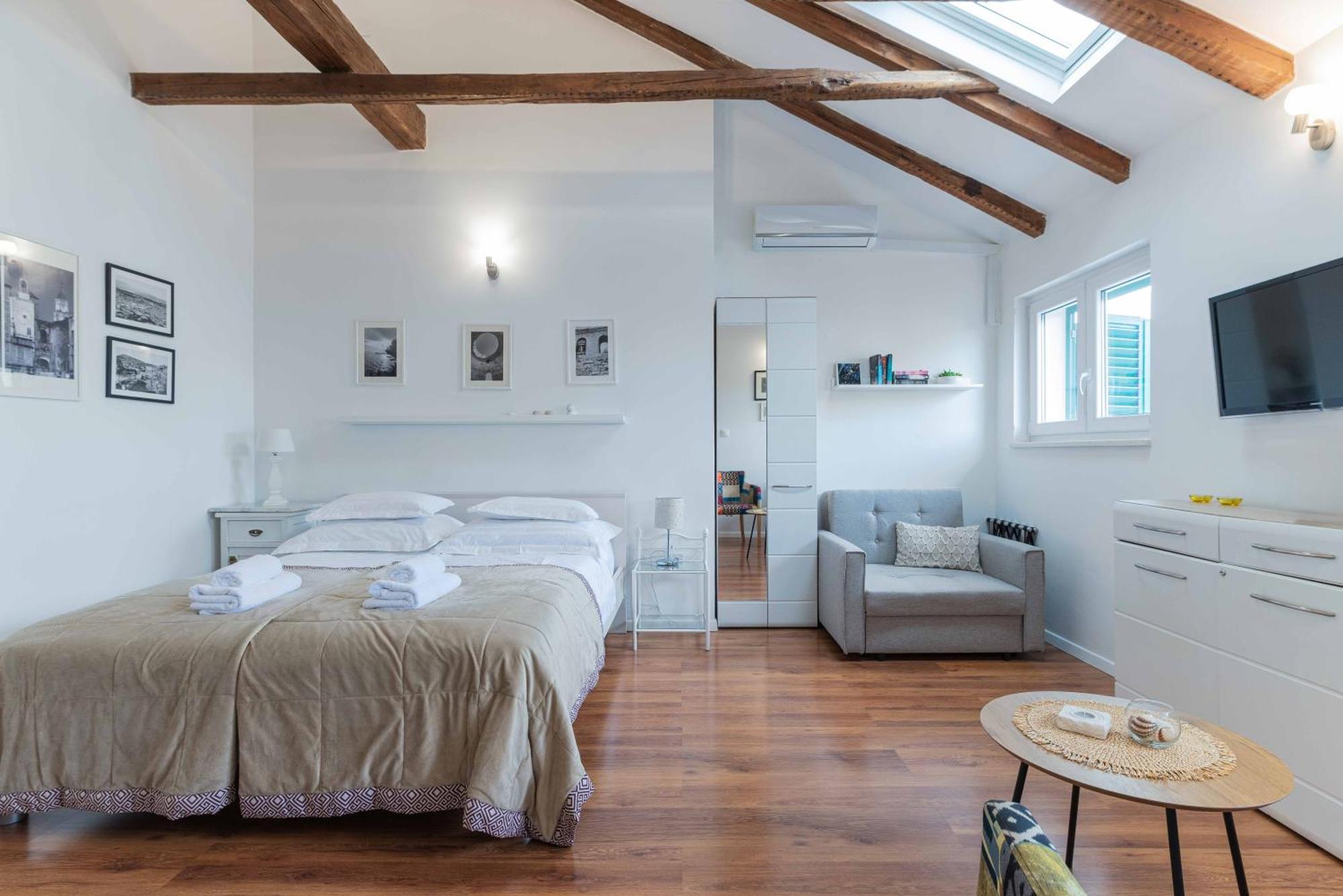 Apartment The Charm Σπλιτ Εξωτερικό φωτογραφία